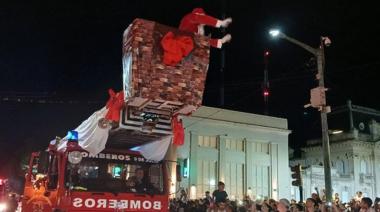 Con gran éxito, se realizó el mega desfile de Navidad