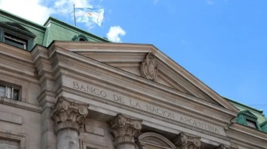 Javier Milei firmó el decreto para convertir al Banco Nación en sociedad anónima