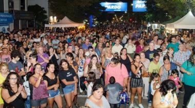 Anticipo del carnaval: peatonal y música en vivo en Bragado
