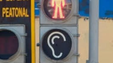 Impulsan la colocación de semáforos sonoros en Bragado