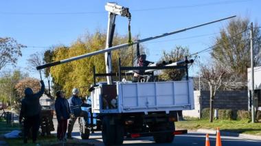 Iluminación LED: el Municipio avanza con la instalación de  nuevos postes