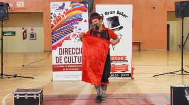 “El Gran Beker” llega a Nueve de Julio con su magia para toda la familia