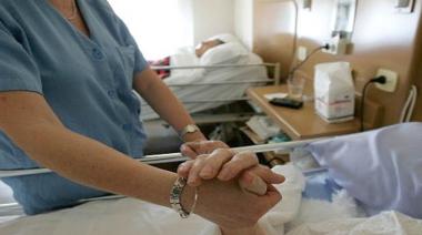 Lanzan capacitación para acompañantes voluntarios de pacientes oncológicos