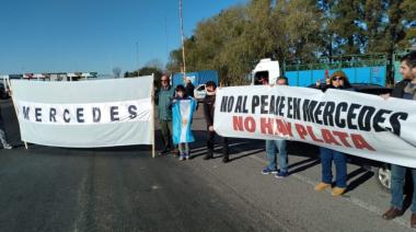 Banderazos de autoconvocados por el mal estado de las rutas 3 y 5