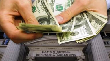 El Banco Central endurece los controles para contener al dólar