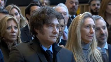 Milei se mostró con su hermana y calificó de “destituyente” a la oposición