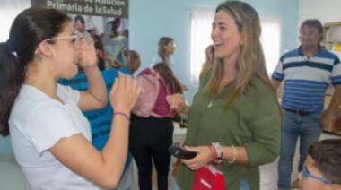 Entregan lentes gratis a alumnos de las escuelas primarias casarenses