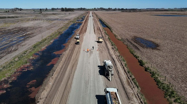 Siguen los trabajos de extensión de la Ruta del Cereal entre Daireaux y Trenque Lauquen
