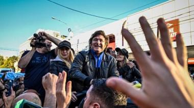 Campaña libertaria: Milei encabeza un raid por el interior del país
