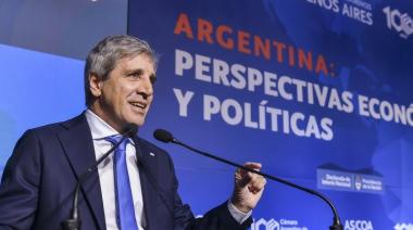 El Gobierno analiza eliminar el Monotributo y bajar el piso de Ganancias