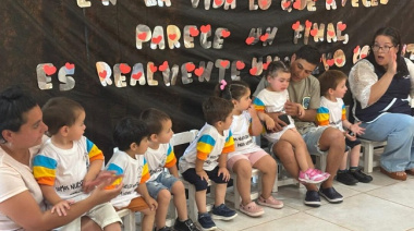 "Rayito de Sol” despidió el año entre arte, diplomas y regalos