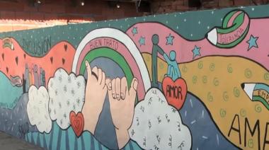 Inauguran mural sobre buenos tratos a la niñez en el CAPS del barrio Fátima