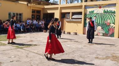 Carlos Casares celebró el Día de la Tradición en el Centro Cultural