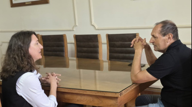 El intendente Stadnik recibió a la nueva gerenta del Banco Provincia