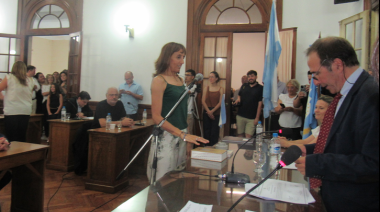 Jura de concejales y elección del nuevo Presidente