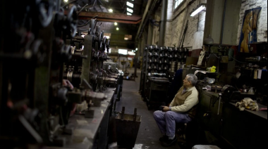 Cierra una empresa por hora y 394 personas pierden su trabajo por día