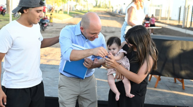 Avelino Zurro destacó el rol del Estado en el sorteo y entrega de viviendas en Pehuajó