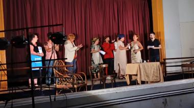 La Escuela Municipal de Teatro presentó sus muestras de fin de año