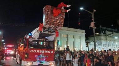 Bomberos nuevejulienses preparan un nuevo Mega Desfile de Navidad