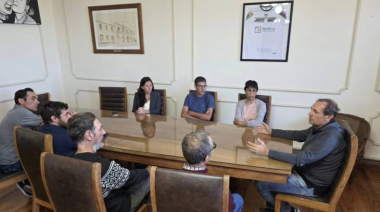 Stadnik se reunió con vecinos para avanzar en la reconstrucción de un camino inundado