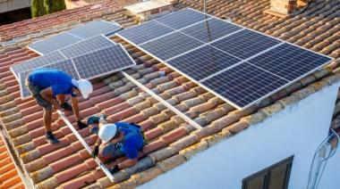 La Provincia habilita a vecinos a generar energía renovable y comercializarla