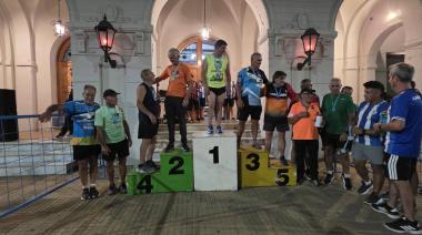 Exitosa maratón nocturna en Casares “Rumbo a la Fiesta Nacional del Girasol”