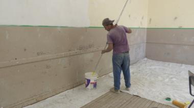 Realizan trabajos de mantenimiento y mejoras en la Escuela Normal