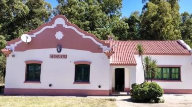 Presos y agentes penitenciarios reacondicionaron una escuela rural de Azul