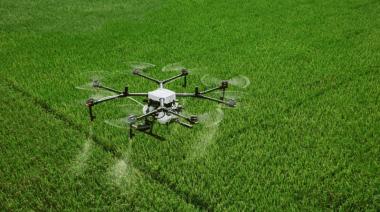 La Provincia habilita oficialmente el uso de drones para aplicar agroquímicos
