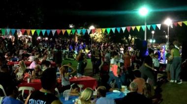 "La cumbia de Pehua" presentó la grilla completa de artistas