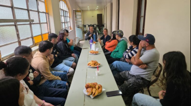 Stadnik recibió a los alumnos que residirán en la Casa del Estudiante de Carlos Casares