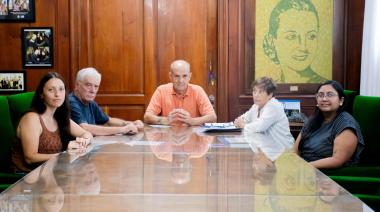 Zurro otorgó una suba salarial del 10% para empleados municipales