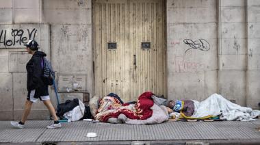 Según INDEC, la pobreza cayó al 28,2% y afecta a 13,1 millones de argentinos