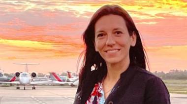 La secretaria del piloto confirmó que el vuelo lo pagó el amigo de Adorni