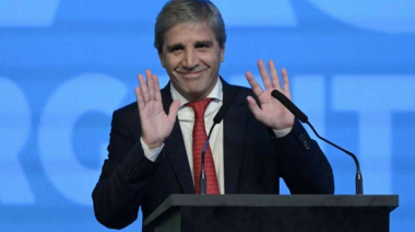 Luis Caputo: “Lo de Adorni no afecta en nada a la economía" y minimizó la polémica por los créditos del Banco Nación