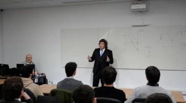 En pleno conflicto por financiamiento, Javier Milei brindó una charla en una universidad privada