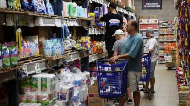 La inflación desaceleró a 2,6% en abril y acumuló 32,4% en los últimos doce meses