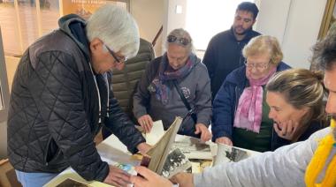 Emotiva donación de la familia Farabollini al Museo de Pehuajó