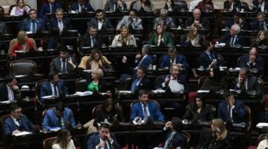 El Gobierno logró la media sanción de la Ley Hojarasca y bloqueó la interpelación a Adorni