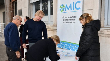 OMIC realizó una junta de firmas en defensa de la ley de zona fría