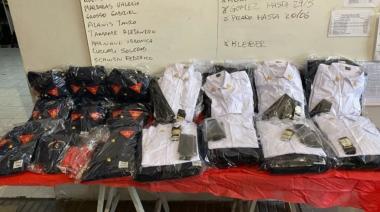 Los Bomberos Voluntarios completaron la renovación de los uniformes