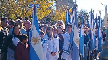Más de 800 alumnos prometieron lealtad a la Bandera en Plaza Belgrano