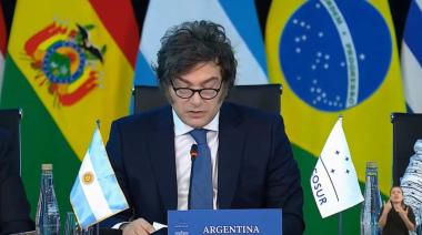 Milei se bajó de la cumbre del Mercosur para ordenar la gestión interna