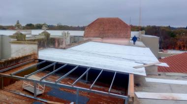 Avanza el plan integral de mejoras edilicias en el Hospital Orellana