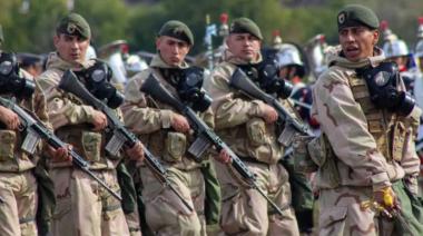 Milei otorgó un plus salarial a militares por formación académica