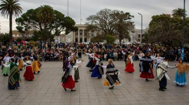 Festejos por el Día de la Independencia y el 91° aniversario de la Escuela Municipal