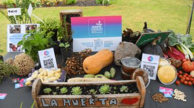 Realizan  una nueva entrega de plantines y semillas del plan Huertas Urbanas