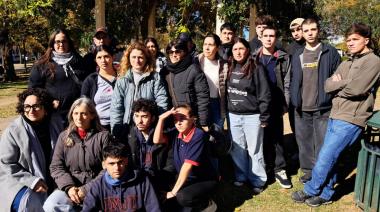 Alumnos de la ENET organizan una peña para financiar su viaje de estudios