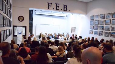 Estatales y docentes rechazaron el 2,5% de aumento que ofreció la Provincia