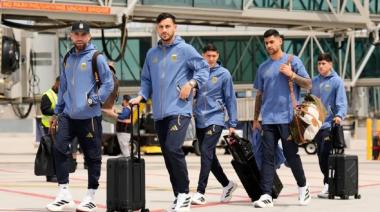 Sin Messi, la Scaloneta ya vuela de regreso al país tras la final